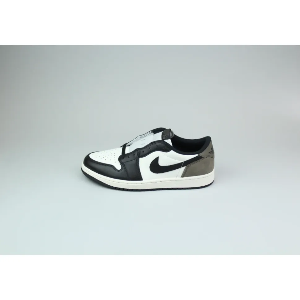 1 Low OG 'Mocha'