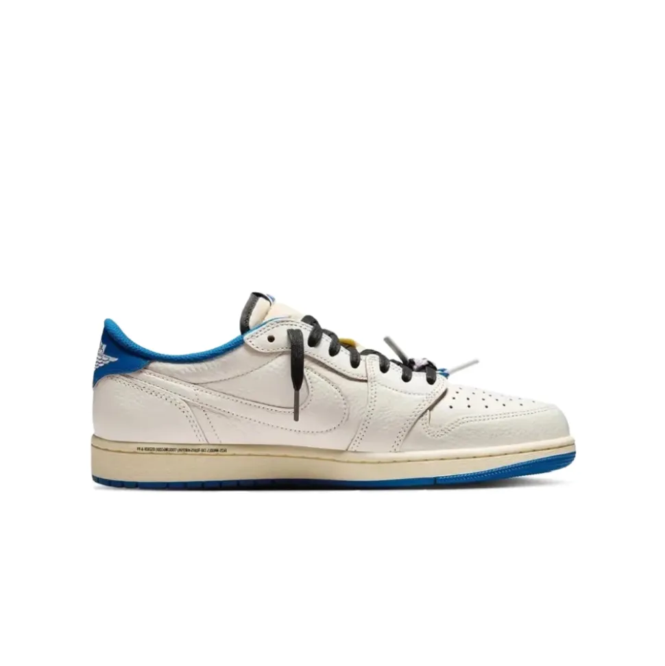 1 Retro Low OG SP Fragment x Travis Scott
