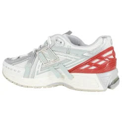 1906A Sneaker