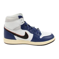 Air Jordan 1 Retro