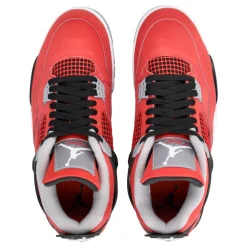 Air Jordan 4 Toro Bravo