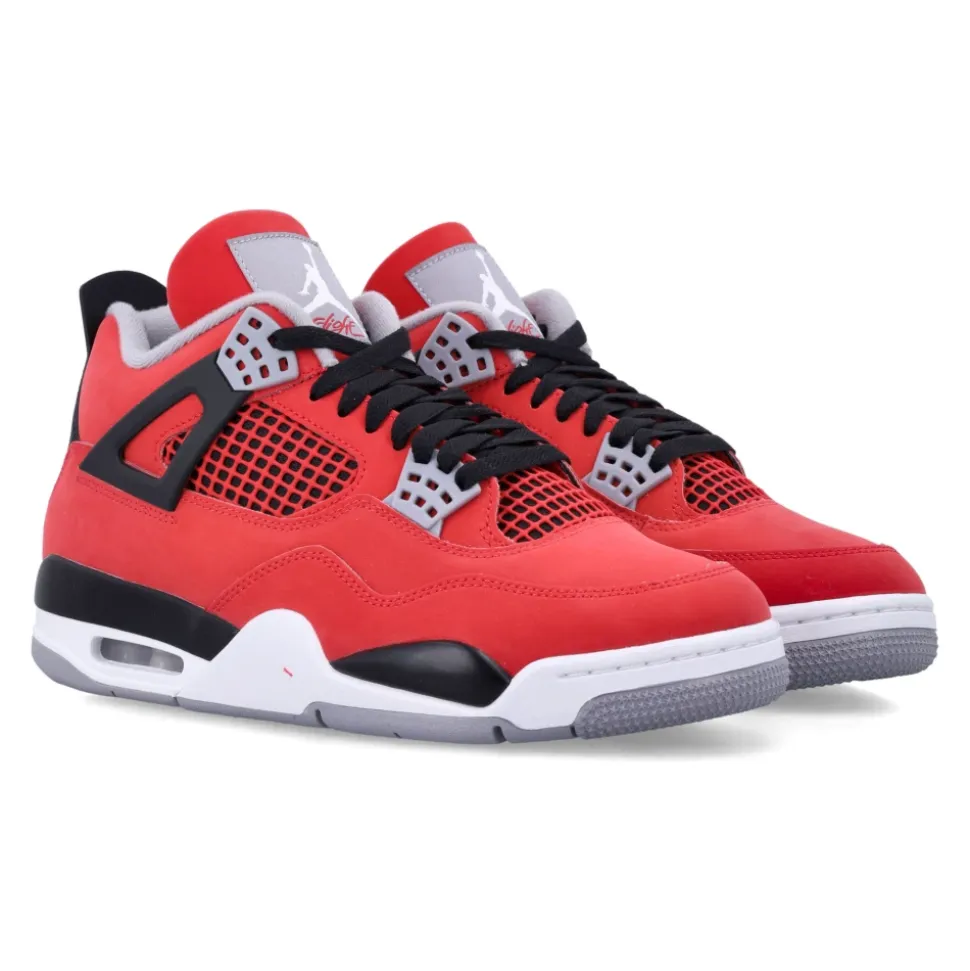 Air Jordan 4 Toro Bravo