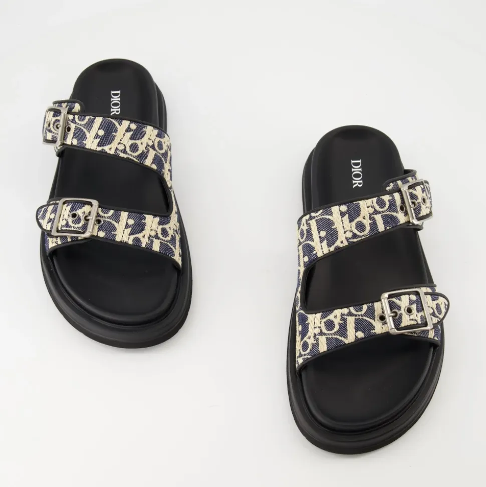Aqua Sliders