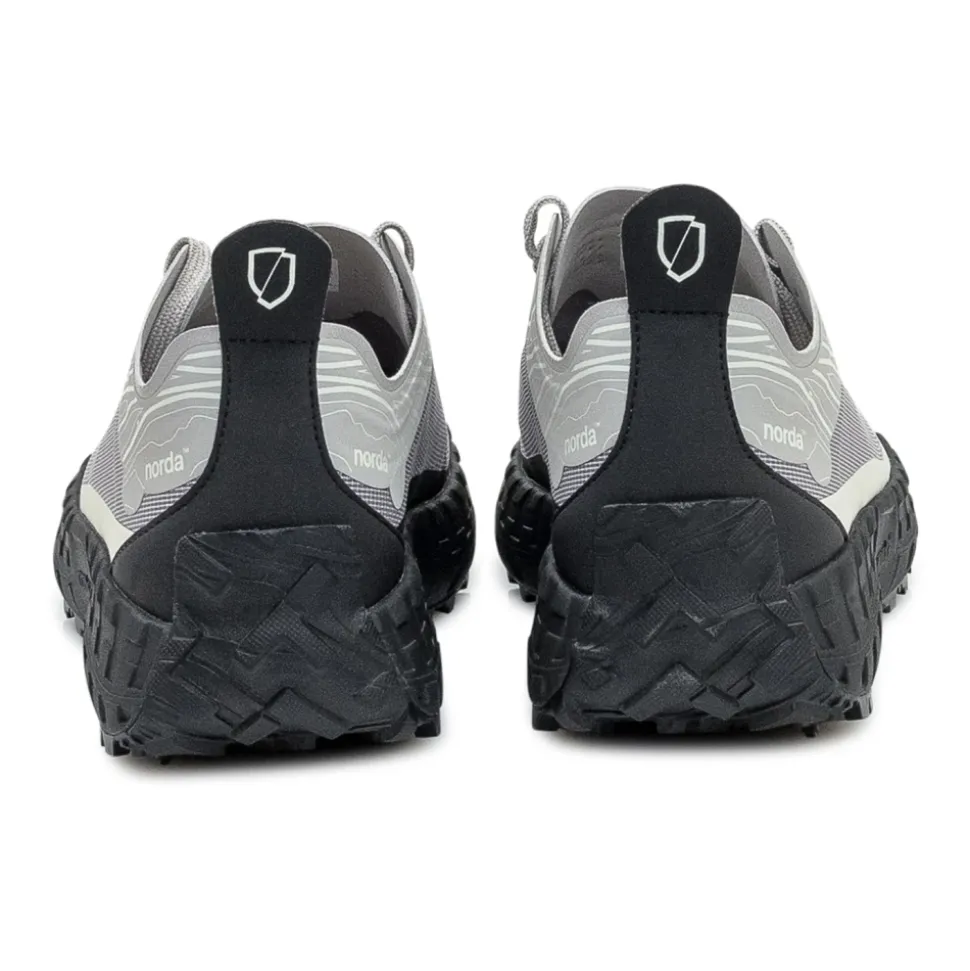 001A Sneaker