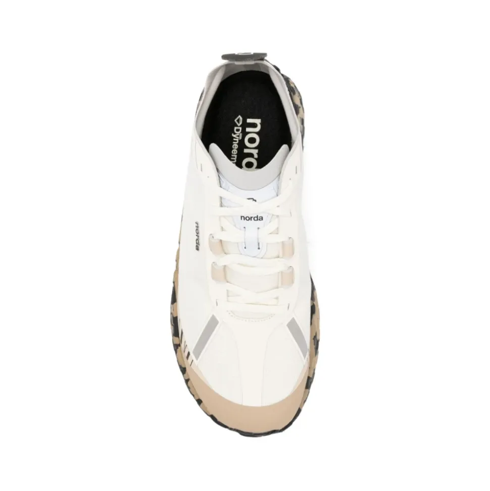 001A Sneakers