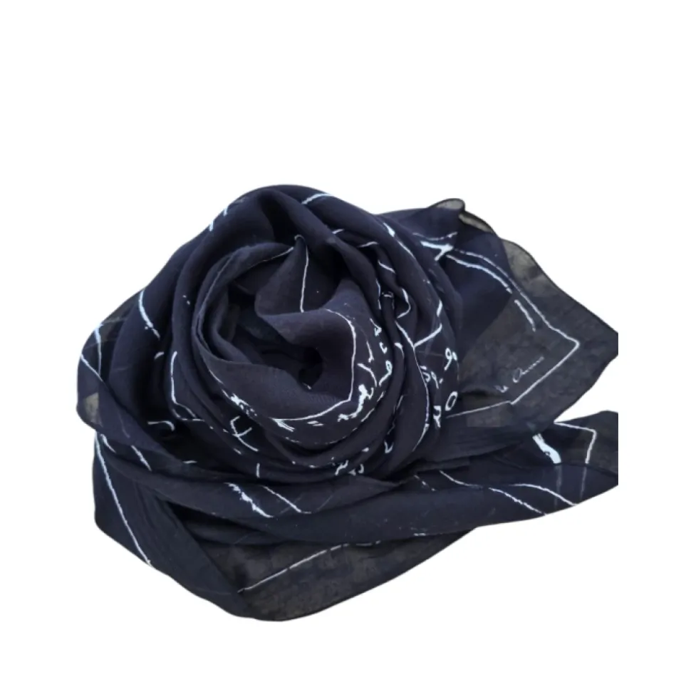 Astro Scarf