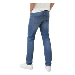 Austin Slim Jeans