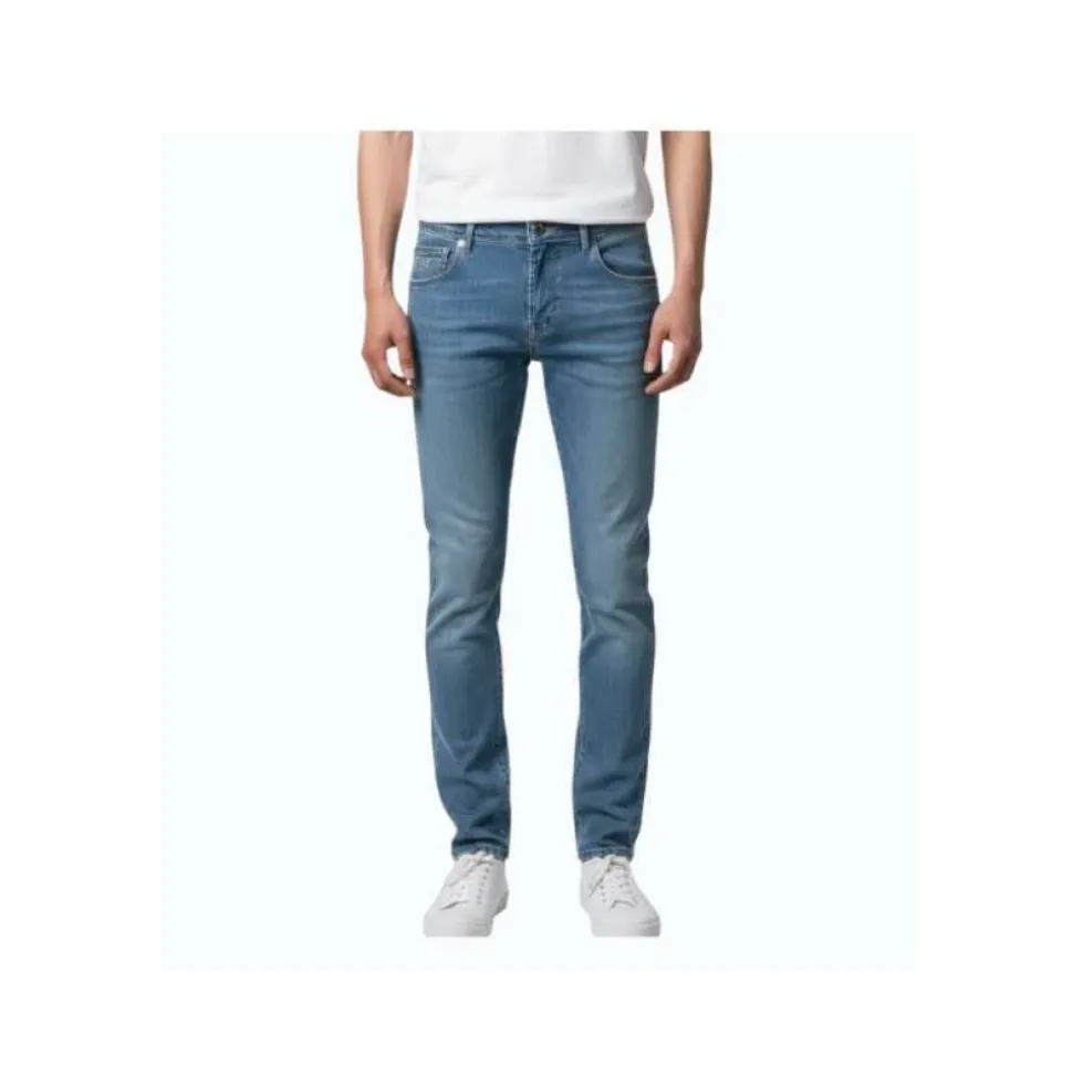 Bard Jeans