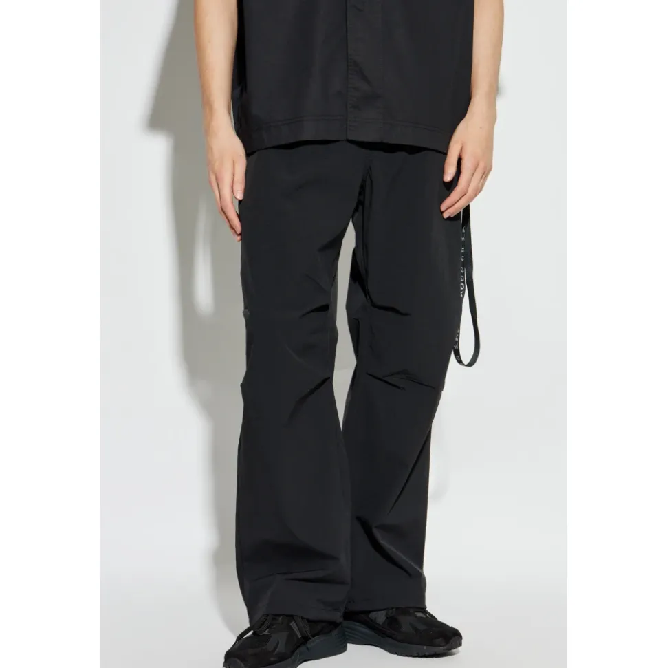 Broek met logo
