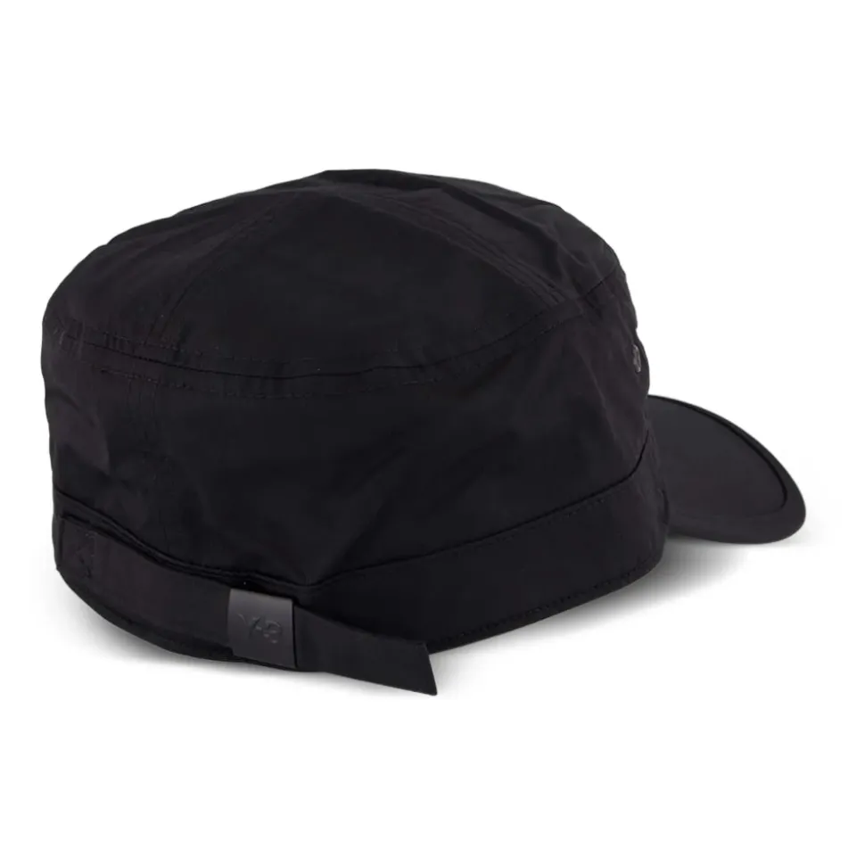 Caps