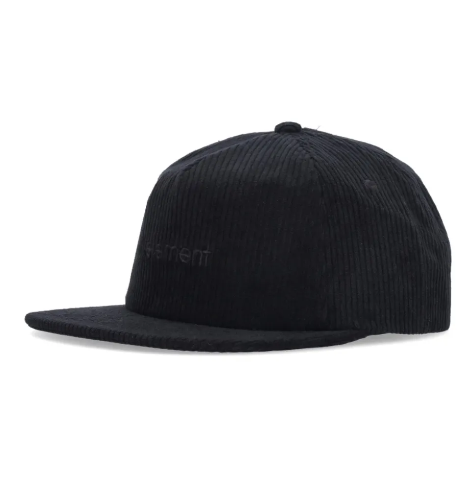 Caps
