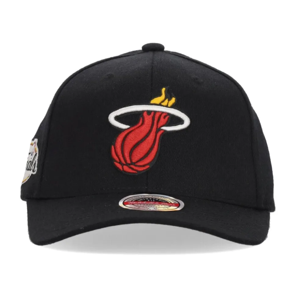 Caps