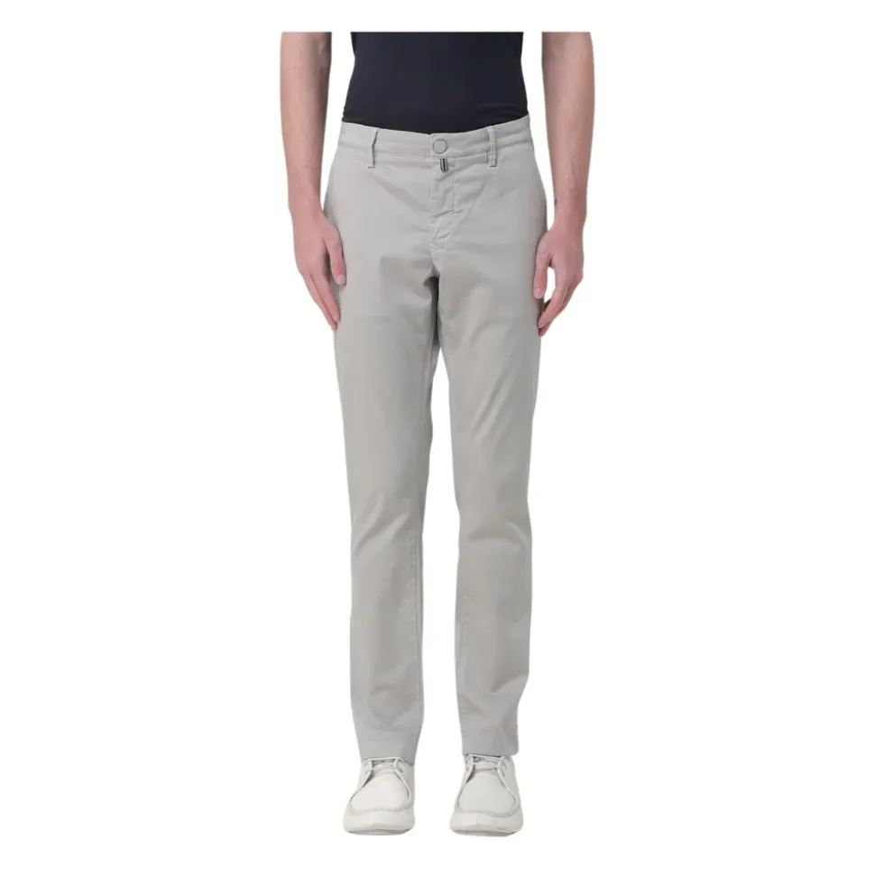 Chinos