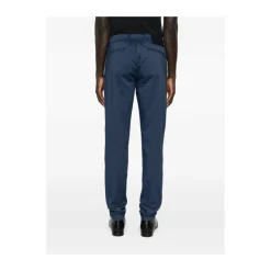 Chinos