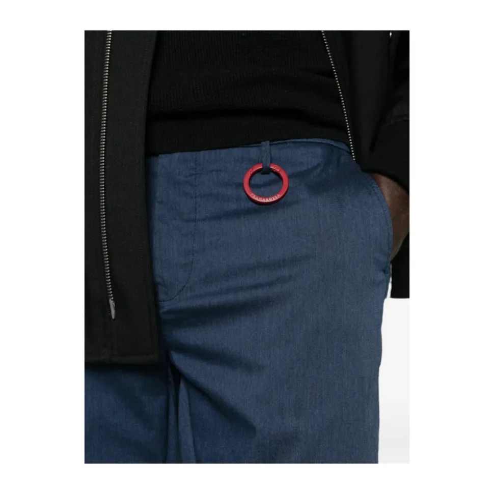 Chinos