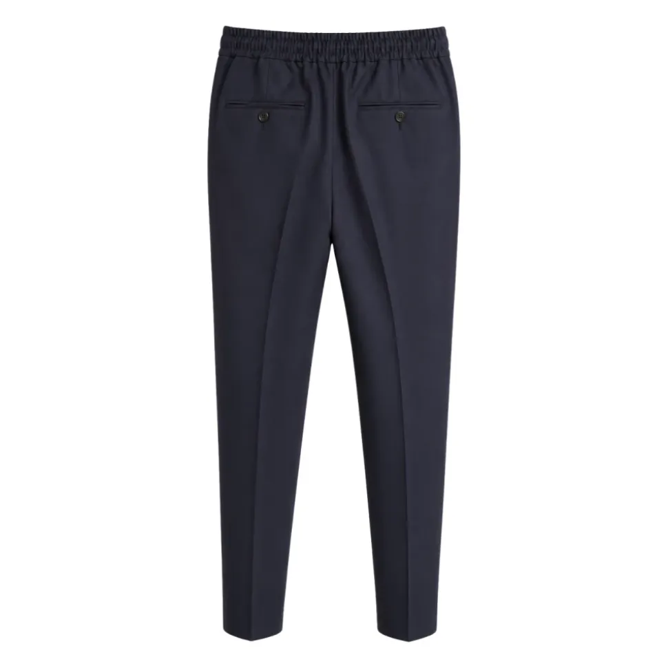 Chinos
