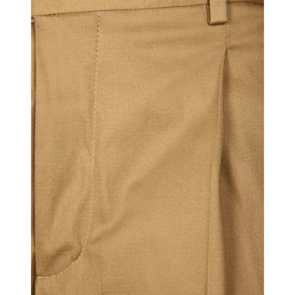 Chinos