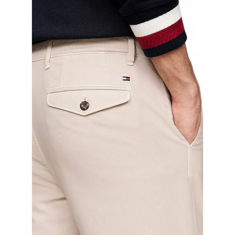 Chinos