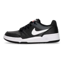 Classic Low Top Sneaker