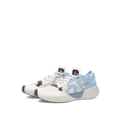 Delta 3 Low Sneakers