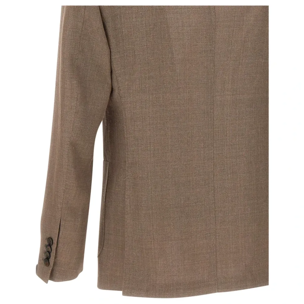 Drieknoopsblazer met piek revers