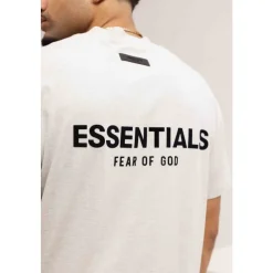 Essentials T-shirt