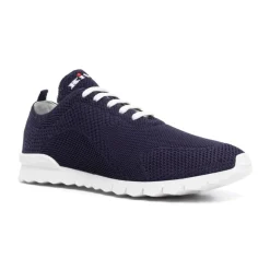 FIT Sneakers