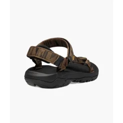 Flat Sandals