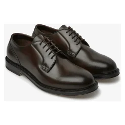 Flat Shoe