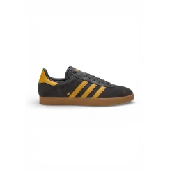 Gazelle Manchester United