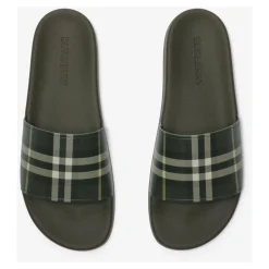 Gekleurde instap-slippers met ruitjes