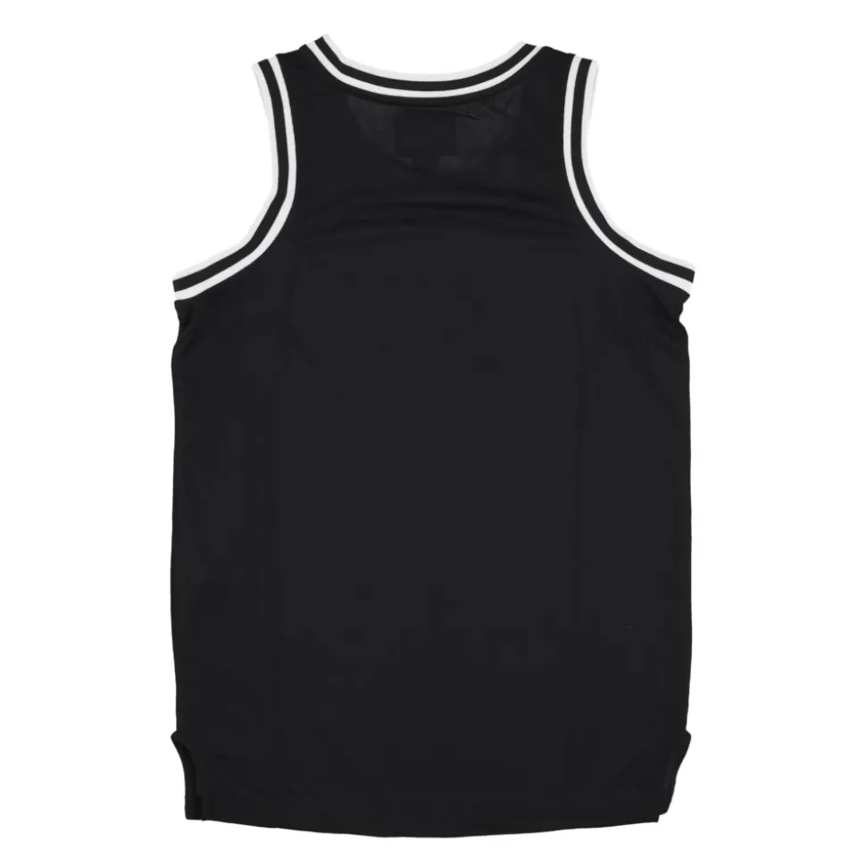 Grafton Tank