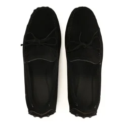 Heren suède mocassins op een gegroefde zool