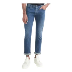 J06 Slim-fit Jeans