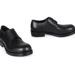 Klassieke leren veterschoenen