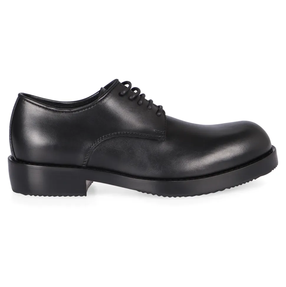 Klassieke leren veterschoenen