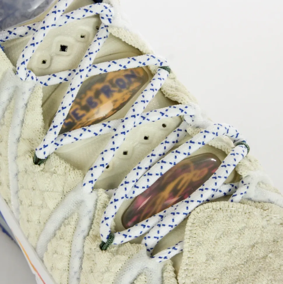 Lebron Xviii Los Angeles By Day Hoge Schoenen