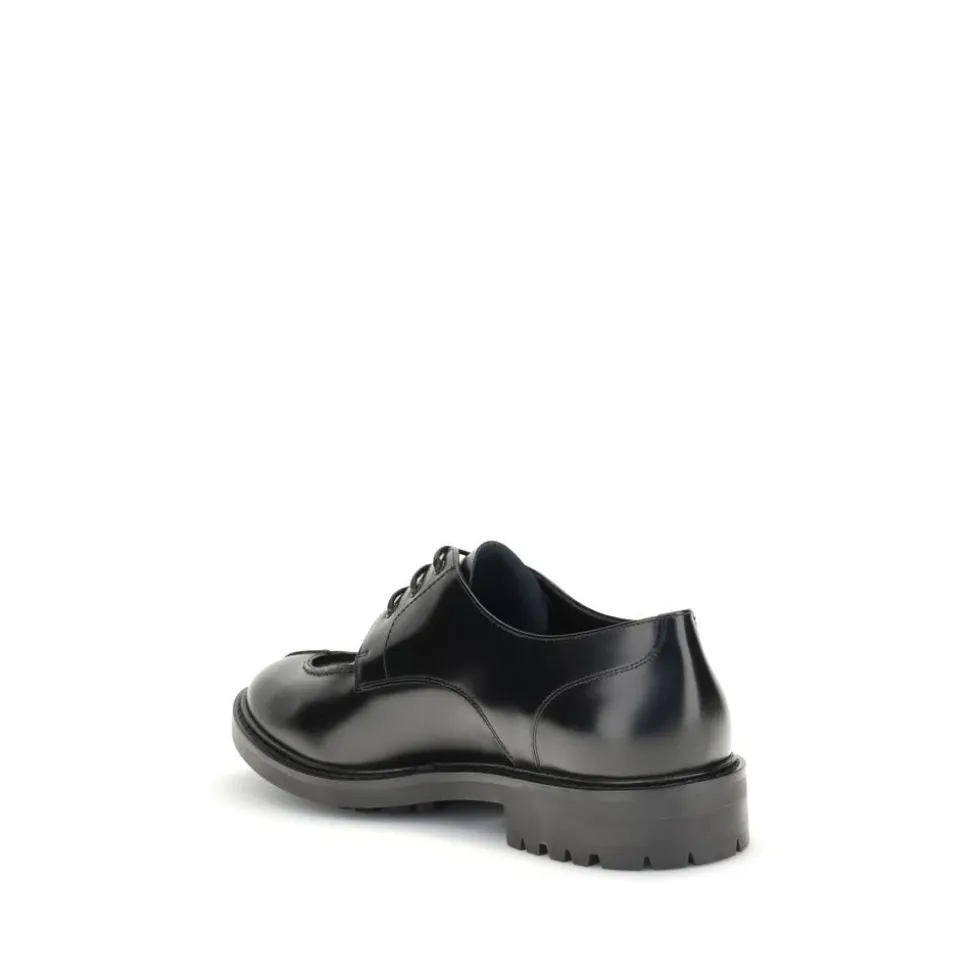 Leren Lace-Ups met Eigentijdse Twist