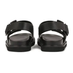 Leren sandalen met metalen gesp