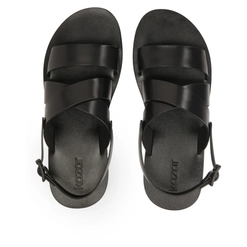 Leren zwarte gespsandalen
