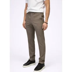 Master Chinos