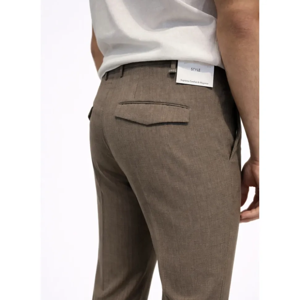 Master Chinos