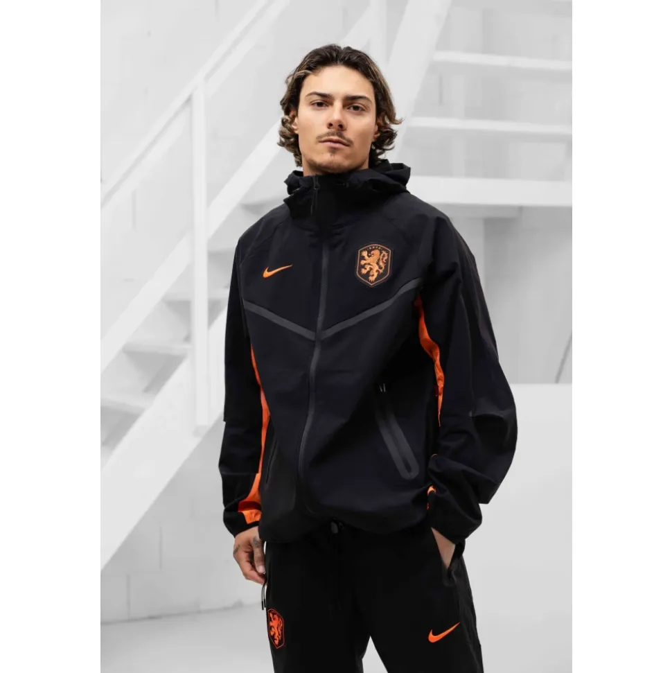 Nederlands Elftal Tech Woven Trainingspak 2026-2028