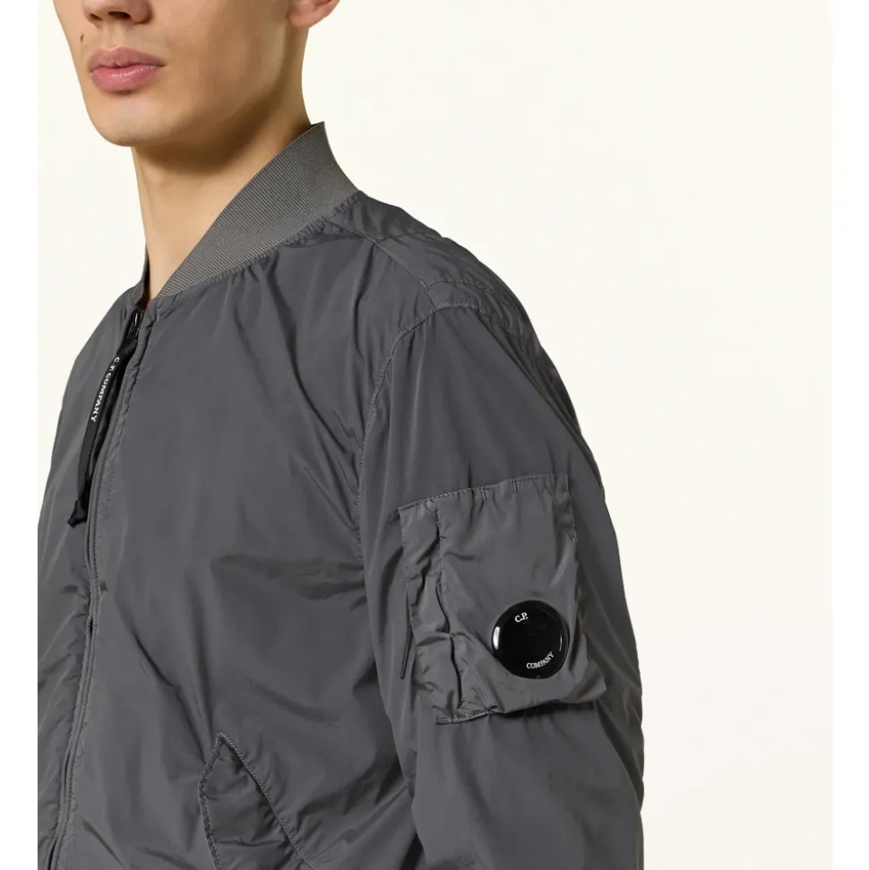 Nycra-R Bovenkleding Korte Jas