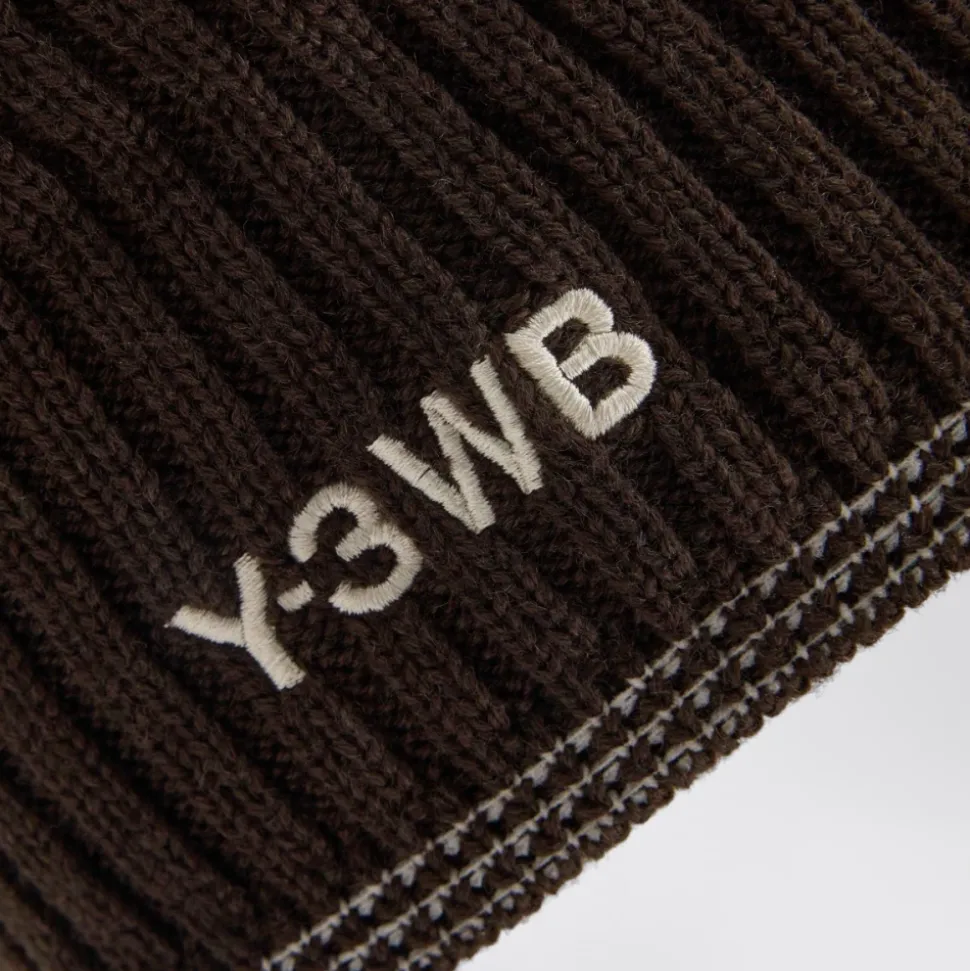 Outdoor Gloves & Hats
