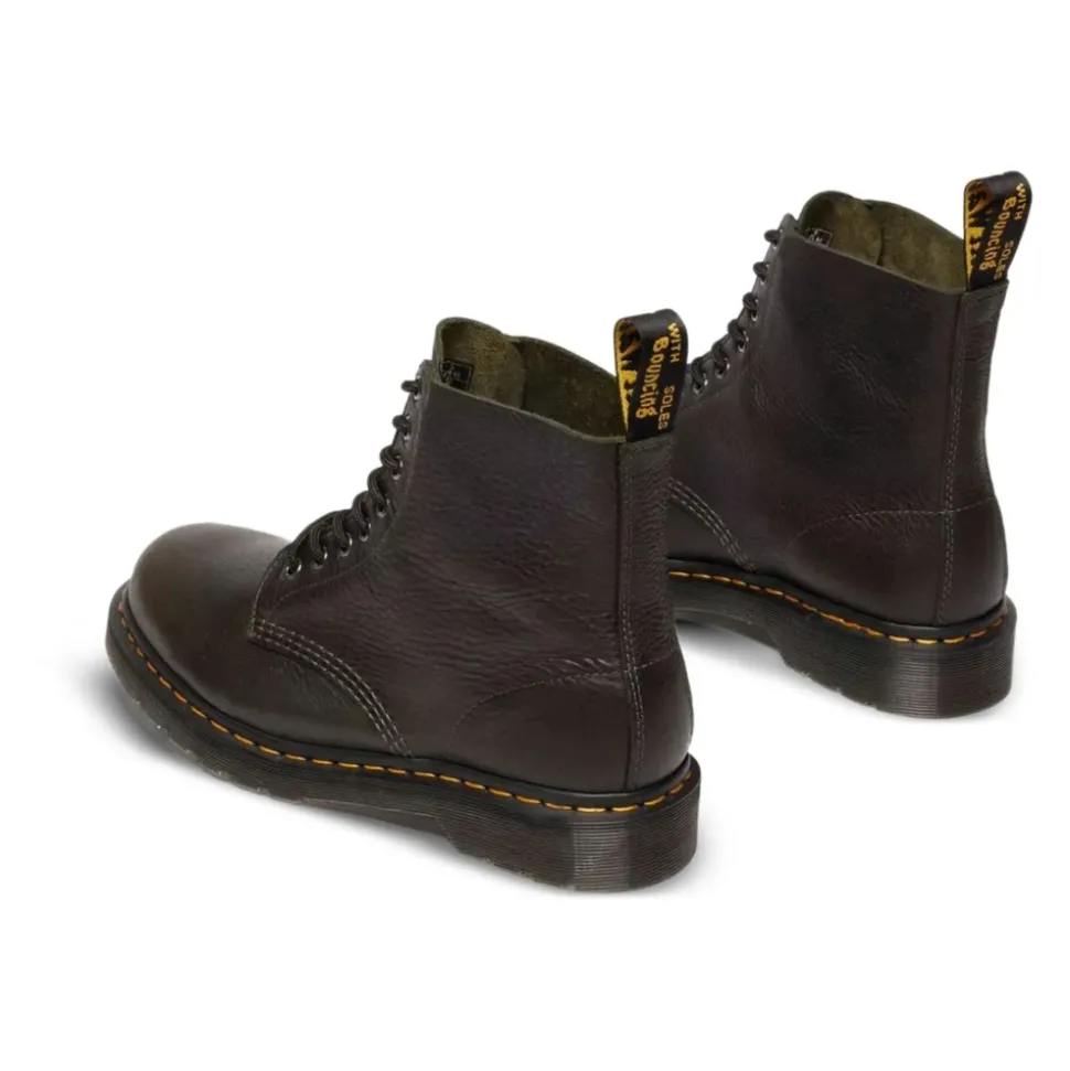 1460 Pascal 8-Eye Boot