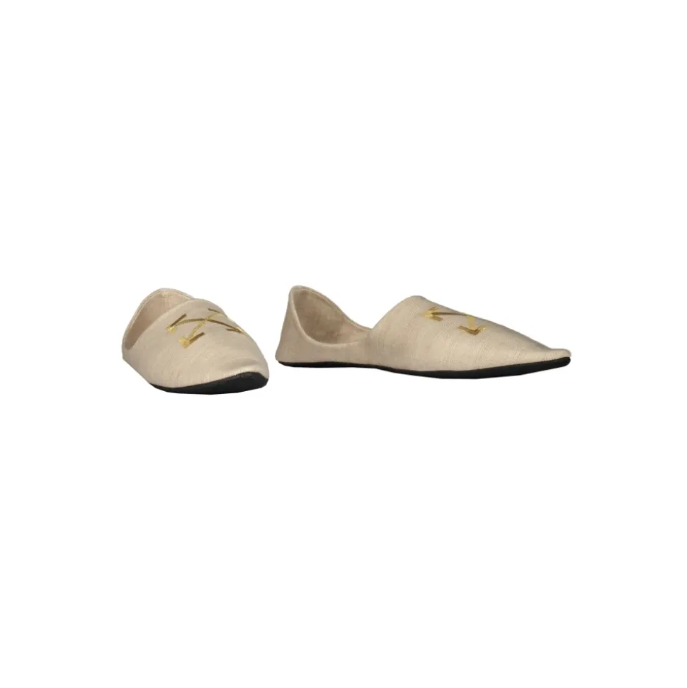 Pointy Toe Slippers