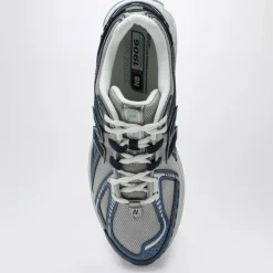 1906R Sneaker