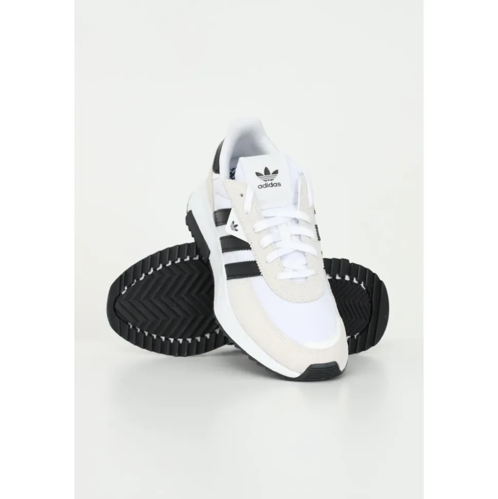 Retropy F2 Sneakers