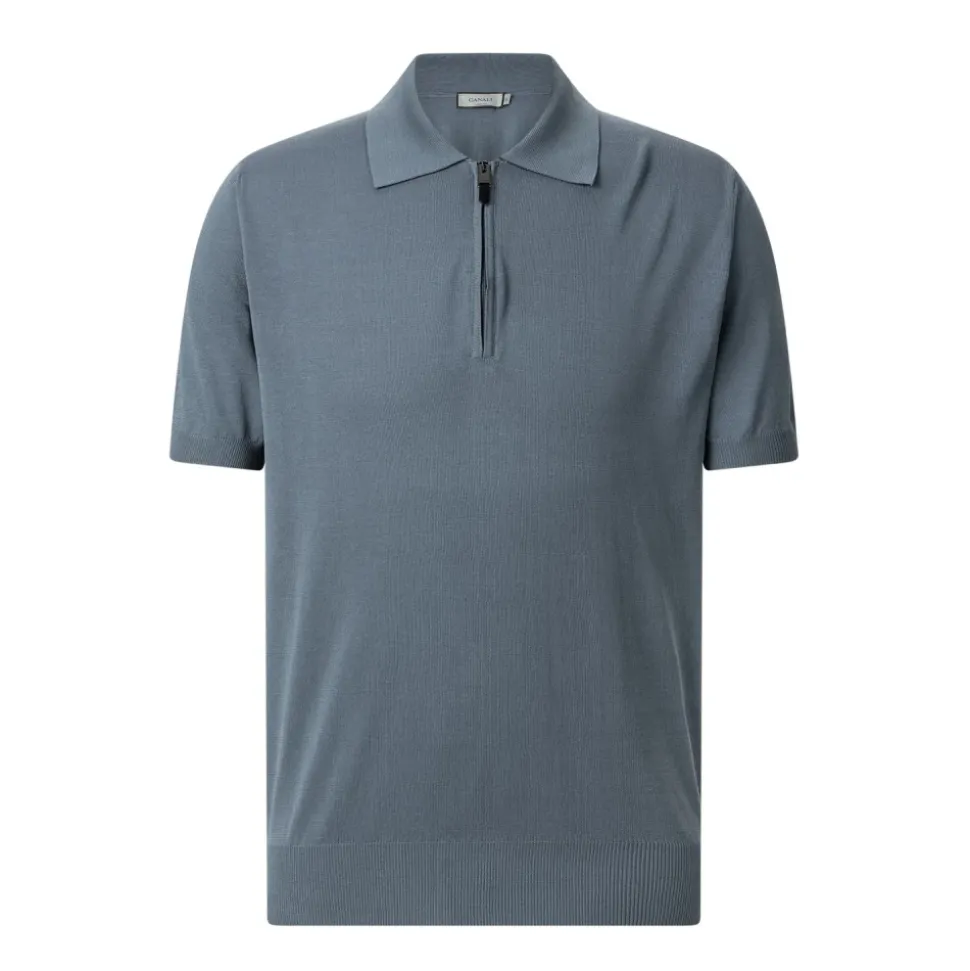 Rondgebreide kleding